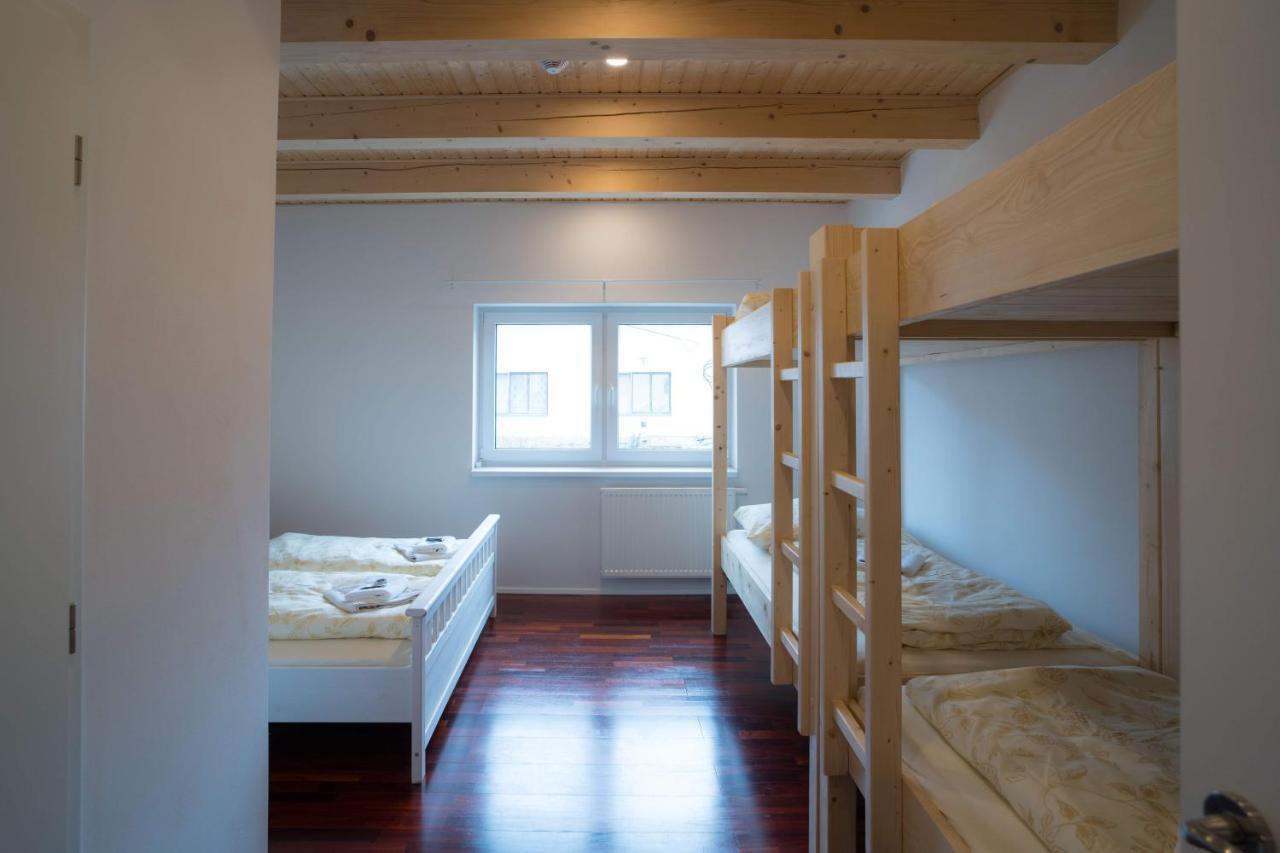 Apartmany Habanska, Cely Dum Pouzdrany ภายนอก รูปภาพ