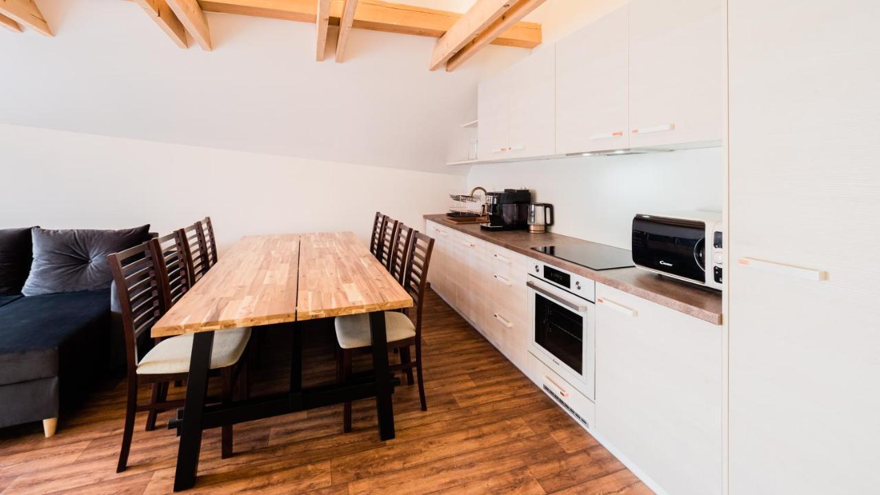 Apartmany Habanska, Cely Dum Pouzdrany ภายนอก รูปภาพ